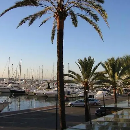 Emp 14, West Views, Marina, Puerto Paraiso, Apartman Estepona